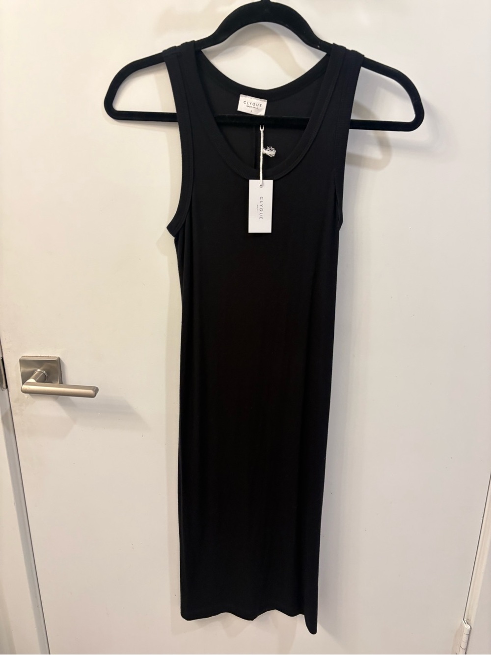 Clyque The Label Jenna Midi Dress Black Sz M NWT